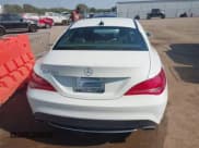 ✅ 2016 Mercedes-Benz CLA 250 • VIN: WDDSJ4EB9GN361320 • Lot: 43453237. Wystawiony na IAAI z przebiegiem 81 929 mil. Bezpłatny archiwum sprzedaży aukcyjnych z USA i szczegółowy raport historii pojazdu na DreamBid. Zdjęcie 16.