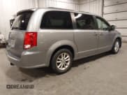 ✅ 2018 Dodge Grand Caravan SXT • VIN: 2C4RDGCG6JR225060 • Lot: 43425559. Wystawiony na IAAI z przebiegiem 58 042 mil. Bezpłatny archiwum sprzedaży aukcyjnych z USA i szczegółowy raport historii pojazdu na DreamBid. Zdjęcie 4.