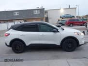 ✅ 2020 Ford Escape SE • VIN: 1FMCU9G69LUB00509 • Лот: 43628750. Опубликован ранее на IAAI с пробегом 69 955 миль. Бесплатный доступ к архиву аукционных продаж из США и подробный отчёт об истории автомобиля на DreamBid. Изображение 13.