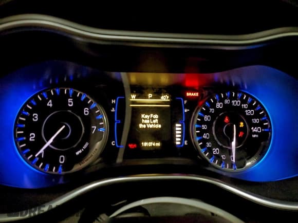 ✅ 2015 Chrysler 200 Limited • VIN: 1C3CCCAB8FN536393 • Lot: 96324785. Listed on Copart with 191,074 mi. Free auction sales archive from the USA and detailed vehicle history report at DreamBid. Image 9.