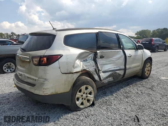 2013 Chevrolet Traverse LS with VIN 1GNKRFED2DJ249355, listed as a Copart auction lot 80835165 with 125,159 mi miles and Salvage title. Bid and sale history available at DreamBid. Image 3.