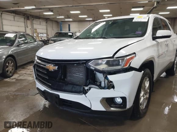 ✅ 2019 Chevrolet Traverse LT • VIN: 1GNEVHKW5KJ283765 • Лот: 43491304. Опубликован ранее на IAAI с пробегом 168 422 миль. Бесплатный доступ к архиву аукционных продаж из США и подробный отчёт об истории автомобиля на DreamBid. Изображение 6.