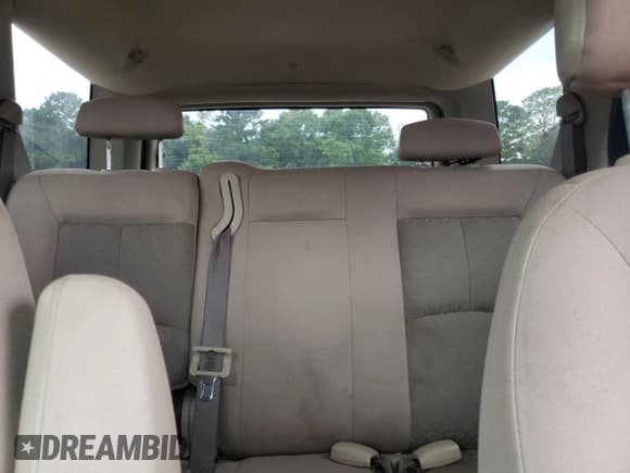 ✅ 2006 Saturn VUE • VIN: 5GZCZ23D86S866179 • Lot: 66828625. Wystawiony na Copart z przebiegiem 247 076 mil. Bezpłatny archiwum sprzedaży aukcyjnych z USA i szczegółowy raport historii pojazdu na DreamBid. Zdjęcie 10.