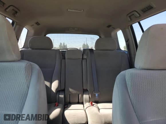 ✅ 2010 Toyota Highlander • VIN: 5TDZK3EHXAS012964 • Lot: 91880245. Listed on Copart with Not provided. Free auction sales archive from the USA and detailed vehicle history report at DreamBid. Image 10.