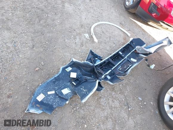 ✅ 2025 Dodge Durango GT • VIN: 1C4RDHDG4SC501380 • Lot: 41187063. Listed on IAAI with 1,377 mi. Free auction sales archive from the USA and detailed vehicle history report at DreamBid. Image 12.