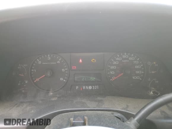 ✅ 2006 Ford F-250 XL • VIN: 1FTSW21556EC88283 • Lot: 56169175. Wystawiony na Copart z przebiegiem 211 152 mil. Bezpłatny archiwum sprzedaży aukcyjnych z USA i szczegółowy raport historii pojazdu na DreamBid. Zdjęcie 9.