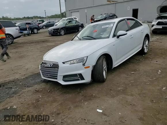✅ 2017 Audi A4 ultra Premium • VIN: WAUKMAF48HN058981 • Лот: 80941305. Опубликован ранее на Copart с пробегом 92 386 миль. Бесплатный доступ к архиву аукционных продаж из США и подробный отчёт об истории автомобиля на DreamBid. Изображение 13.
