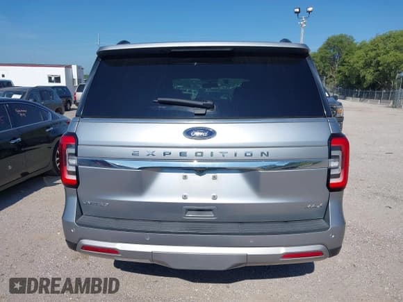 ✅ 2023 Ford Expedition Max Limited • VIN: 1FMJK2A81PEA48159 • Lot: 42725025. Listed on IAAI with 79,301 mi. Free auction sales archive from the USA and detailed vehicle history report at DreamBid. Image 16.