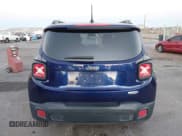 ✅ 2017 Jeep Renegade Latitude • VIN: ZACCJABB9HPG59344 • Lot: 43427567. Wystawiony na IAAI z przebiegiem 113 706 mil. Bezpłatny archiwum sprzedaży aukcyjnych z USA i szczegółowy raport historii pojazdu na DreamBid. Zdjęcie 16.