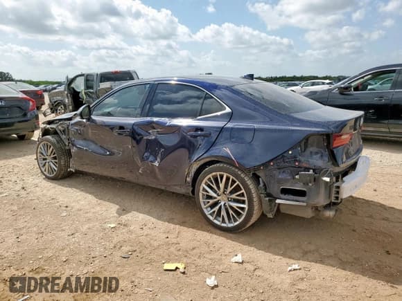 ✅ 2014 Lexus IS 250 • VIN: JTHBF1D20E5017897 • Lot: 65640365. Wystawiony na Copart z przebiegiem 62 509 mil. Bezpłatny archiwum sprzedaży aukcyjnych z USA i szczegółowy raport historii pojazdu na DreamBid. Zdjęcie 2.