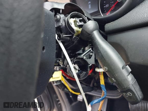 ✅ 2017 Kia Sportage LX • VIN: KNDPM3AC5H7043362 • Лот: 43311208. Опубликован ранее на IAAI с пробегом 128 014 миль. Бесплатный доступ к архиву аукционных продаж из США и подробный отчёт об истории автомобиля на DreamBid. Изображение 18.