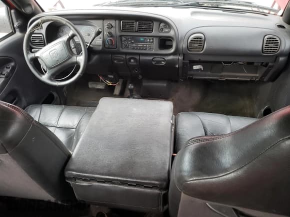 ✅ 2002 Dodge 3500 • VIN: 3B7MF33652M205850 • Lot: 76749504. Listed on Copart with 220,734 mi. Free auction sales archive from the USA and detailed vehicle history report at DreamBid. Image 8.