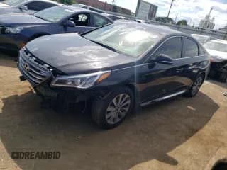 ✅ 2017 Hyundai Sonata Sport • VIN: 5NPE34AF0HH545492 • Лот: 55902892. Опубликован ранее на Copart с пробегом 86 312 миль. Бесплатный доступ к архиву аукционных продаж из США и подробный отчёт об истории автомобиля на DreamBid. Изображение 2.