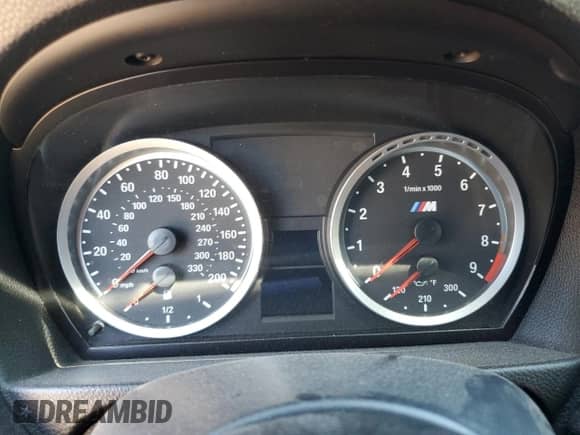 2008 BMW 3 Series M3 с VIN WBSWD93538PY41980, выставлен на аукционе Copart как лот 66673985 с пробегом Не указан миль и Списание • Salvage title. История ставок и продаж доступна на DreamBid. Изображение 9.