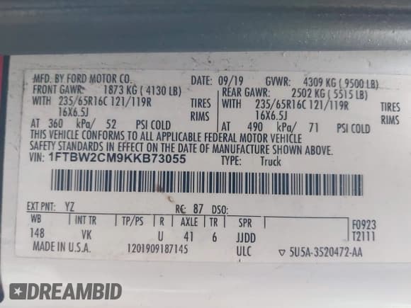 ✅ 2019 Ford Transit • VIN: 1FTBW2CM9KKB73055 • Lot: 42511400. Listed on IAAI with 129,295 mi. Free auction sales archive from the USA and detailed vehicle history report at DreamBid. Image 9.