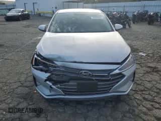 2019 Hyundai Elantra SE z VIN KMHD74LFXKU782707, wystawiony jako Copart lot #89856625 z przebiegiem 41 910 mil mil oraz Szkoda całkowita • Salvage title. Historia ofert i sprzedaży dostępna na DreamBid. Obrazek 5.