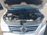 ✅ 2009 Volkswagen Routan SE • VIN: 2V8HW34199R541626 • Lot: 42852160. Listed on IAAI with 211,367 mi. Free auction sales archive from the USA and detailed vehicle history report at DreamBid. Image 10.