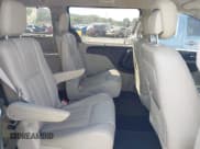 ✅ 2013 Chrysler Town & Country Touring L • VIN: 2C4RC1CG7DR564883 • Лот: 43210582. Опубликован ранее на IAAI с пробегом 150 400 миль. Бесплатный доступ к архиву аукционных продаж из США и подробный отчёт об истории автомобиля на DreamBid. Изображение 8.