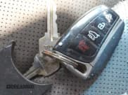 ✅ 2017 Hyundai Santa Fe Limited Ultimate • VIN: KM8SR4HF3HU246846 • Лот: 42481480. Опубликован ранее на IAAI с пробегом 173 257 миль. Бесплатный доступ к архиву аукционных продаж из США и подробный отчёт об истории автомобиля на DreamBid. Изображение 11.