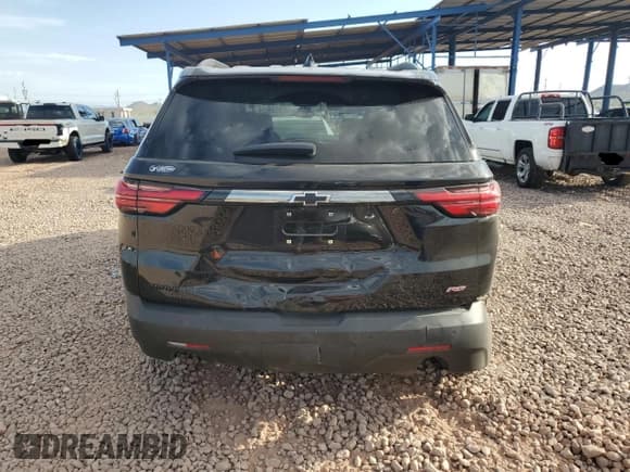 ✅ 2022 Chevrolet Traverse RS • VIN: 1GNERJKW9NJ186505 • Lot: 63348365. Wystawiony na Copart z przebiegiem 48 990 mil. Bezpłatny archiwum sprzedaży aukcyjnych z USA i szczegółowy raport historii pojazdu na DreamBid. Zdjęcie 6.