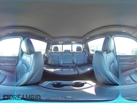 2020 Ram 1500 Limited с VIN 1C6SRFHT3LN356375, выставлен на аукционе Copart как лот 86874055 с пробегом 77 629 миль миль и Списание • Salvage title. История ставок и продаж доступна на DreamBid. Изображение 14.