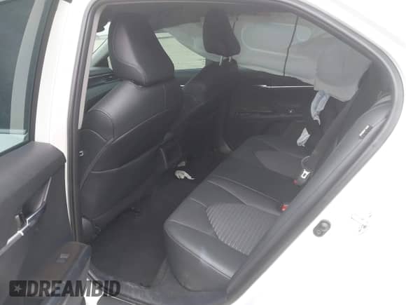 2022 Toyota Camry SE with VIN 4T1G11BK6NU051837, listed as a IAAI auction lot 42691924 with 105,238 mi miles and . Bid and sale history available at DreamBid. Image 8.