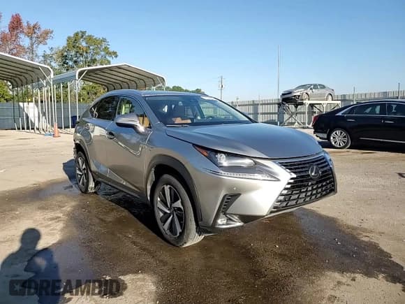 ✅ 2021 Lexus NX 300 • VIN: JTJGARBZ2M5032322 • Lot: 91404385. Wystawiony na Copart z przebiegiem 32 538 mil. Bezpłatny archiwum sprzedaży aukcyjnych z USA i szczegółowy raport historii pojazdu na DreamBid. Zdjęcie 15.