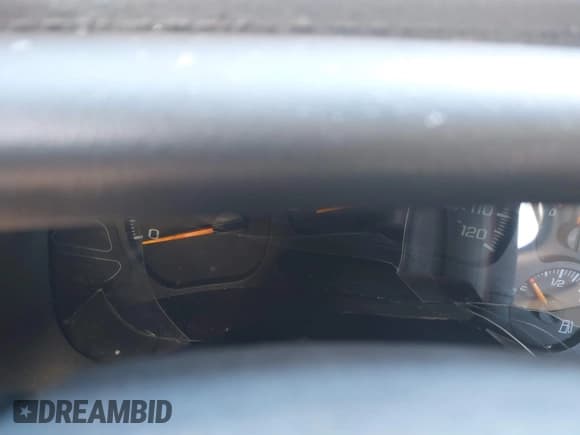 ✅ 2005 Chevrolet Avalanche Z66 • VIN: 3GNEC12Z35G105043 • Lot: 37948404. Listed on IAAI with Not provided. Free auction sales archive from the USA and detailed vehicle history report at DreamBid. Image 7.