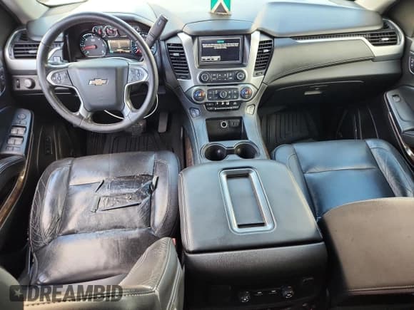 ✅ 2016 Chevrolet Tahoe LT • VIN: 1GNSKBKC6GR139360 • Lot: 91905235. Wystawiony na Copart z przebiegiem 528 985 mil. Bezpłatny archiwum sprzedaży aukcyjnych z USA i szczegółowy raport historii pojazdu na DreamBid. Zdjęcie 8.