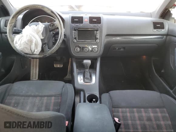 ✅ 2010 Volkswagen Jetta • VIN: 3VWHL7AJ2AM175159 • Lot: 60284825. Listed on Copart with 148,365 mi. Free auction sales archive from the USA and detailed vehicle history report at DreamBid. Image 8.