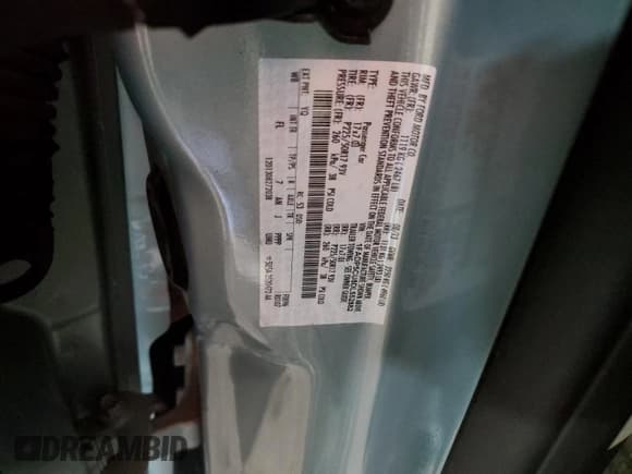 ✅ 2013 Ford C-Max SEL • VIN: 1FADP5CU8DL552882 • Lot: 59046245. Wystawiony na Copart z przebiegiem Nie podano. Bezpłatny archiwum sprzedaży aukcyjnych z USA i szczegółowy raport historii pojazdu na DreamBid. Zdjęcie 12.