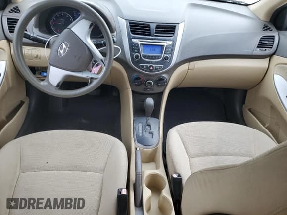 ✅ 2012 Hyundai Accent GLS • VIN: KMHCT4AE7CU250303 • Lot: 81753355. Wystawiony na Copart z przebiegiem 97 014 mil. Bezpłatny archiwum sprzedaży aukcyjnych z USA i szczegółowy raport historii pojazdu na DreamBid. Zdjęcie 8.