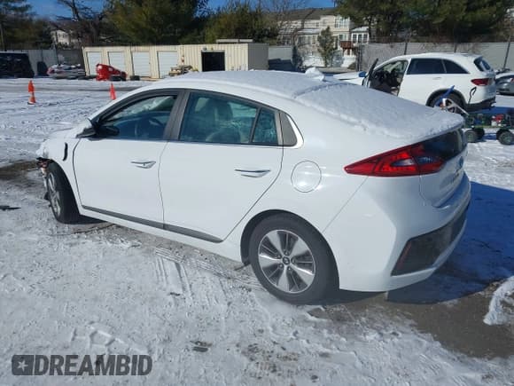 ✅ 2019 Hyundai Ioniq Limited • VIN: KMHC75LD9KU174113 • Lot: 41276943. Wystawiony na IAAI z przebiegiem 41 147 mil. Bezpłatny archiwum sprzedaży aukcyjnych z USA i szczegółowy raport historii pojazdu na DreamBid. Zdjęcie 3.