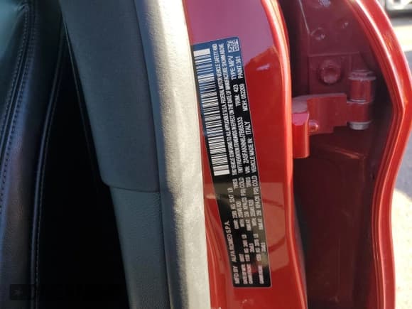 ✅ 2018 Alfa Romeo Stelvio Ti Sport • VIN: ZASFAKNN6J7B65333 • Лот: 89734215. Опубликован ранее на Copart с пробегом 113 435 миль. Бесплатный доступ к архиву аукционных продаж из США и подробный отчёт об истории автомобиля на DreamBid. Изображение 13.