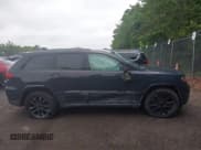 ✅ 2017 Jeep Grand Cherokee Altitude • VIN: 1C4RJFAG9HC895730 • Lot: 42323325. Listed on IAAI with 113,136 mi. Free auction sales archive from the USA and detailed vehicle history report at DreamBid. Image 13.