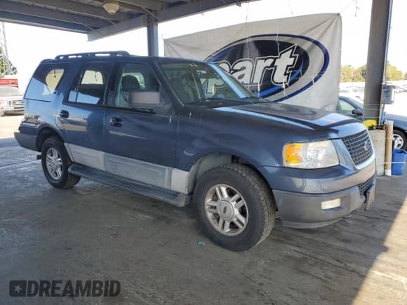 ✅ 2005 Ford Expedition Special Service • VIN: 1FMPU15575LA34998 • Lot: 71279705. Listed on Copart with 270,944 mi. Free auction sales archive from the USA and detailed vehicle history report at DreamBid. Image 4.