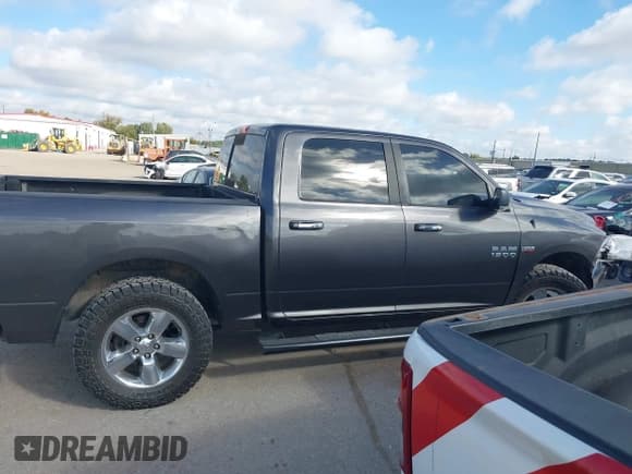 ✅ 2016 Ram 1500 Big Horn • VIN: 3C6RR7LT3GG175559 • Lot: 43639915. Listed on IAAI with 151,196 mi. Free auction sales archive from the USA and detailed vehicle history report at DreamBid. Image 13.