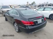 ✅ 2014 Mercedes-Benz E 350 • VIN: WDDKJ5KB3EF265992 • Lot: 42550957. Listed on IAAI with 70,886 mi. Free auction sales archive from the USA and detailed vehicle history report at DreamBid. Image 3.