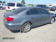 ✅ 2011 Volkswagen Jetta SE • VIN: 3VWDZ7AJXBM397821 • Lot: 42440960. Listed on IAAI with 171,263 mi. Free auction sales archive from the USA and detailed vehicle history report at DreamBid. Image 4.