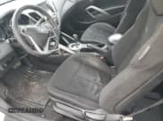 ✅ 2013 Hyundai Veloster w/Gray Int • VIN: KMHTC6AD7DU141280 • Lot: 84968144. Wystawiony na Copart z przebiegiem 187 234 mil. Bezpłatny archiwum sprzedaży aukcyjnych z USA i szczegółowy raport historii pojazdu na DreamBid. Zdjęcie 7.