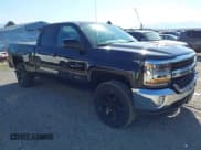 ✅ 2019 Chevrolet Silverado 1500 LT • VIN: 2GCVKPEC5K1241085 • Lot: 43043450. Wystawiony na IAAI z przebiegiem 73 820 mil. Bezpłatny archiwum sprzedaży aukcyjnych z USA i szczegółowy raport historii pojazdu na DreamBid. Zdjęcie 1.