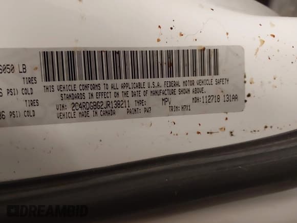 ✅ 2018 Dodge Grand Caravan SE Plus • VIN: 2C4RDGBG2JR138211 • Lot: 43348022. Wystawiony na IAAI z przebiegiem 121 656 mil. Bezpłatny archiwum sprzedaży aukcyjnych z USA i szczegółowy raport historii pojazdu na DreamBid. Zdjęcie 9.