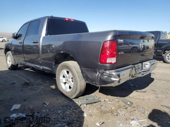 2021 Ram 1500 SLT z VIN 1C6RR6TTXMS516230, wystawiony jako Copart lot #83003244 z przebiegiem 87 099 mil mil oraz Szkoda całkowita • Salvage title. Historia ofert i sprzedaży dostępna na DreamBid. Obrazek 2.