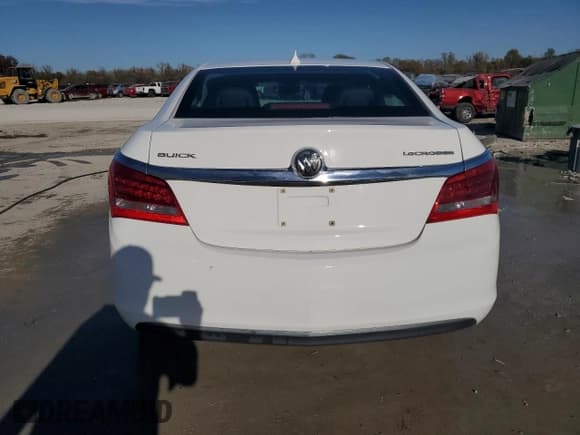 ✅ 2014 Buick LaCrosse • VIN: 1G4GA5GR6EF177455 • Lot: 92395265. Wystawiony na Copart z przebiegiem 109 785 mil. Bezpłatny archiwum sprzedaży aukcyjnych z USA i szczegółowy raport historii pojazdu na DreamBid. Zdjęcie 6.