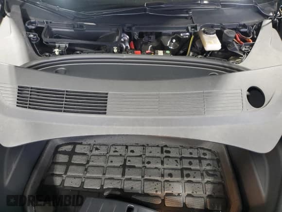 ✅ 2022 Tesla Model 3 • VIN: 5YJ3E1EA0NF331028 • Lot: 92853625. Listed on Copart with 15,584 mi. Free auction sales archive from the USA and detailed vehicle history report at DreamBid. Image 11.