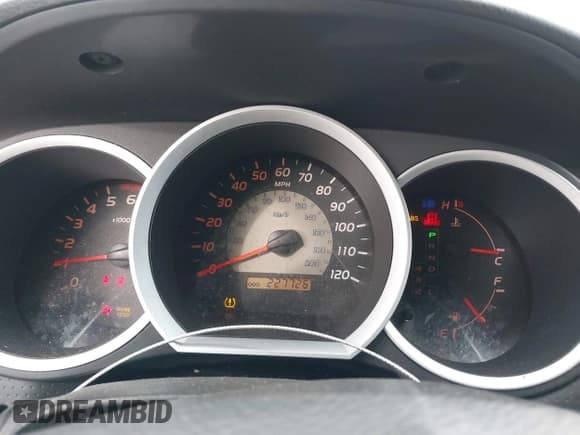 ✅ 2006 Toyota Tacoma PreRunner • VIN: 5TEJU62N36Z244898 • Lot: 41551832. Listed on IAAI with 227,726 mi. Free auction sales archive from the USA and detailed vehicle history report at DreamBid. Image 7.