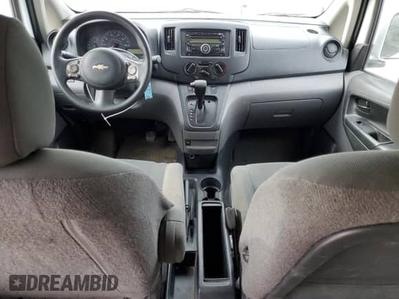 2015 Chevrolet City Express Cargo LS z VIN 3N63M0YN4FK723236, wystawiony jako Copart lot #48875845 z przebiegiem Nie podano mil oraz Szkoda całkowita • Salvage title. Historia ofert i sprzedaży dostępna na DreamBid. Obrazek 8.