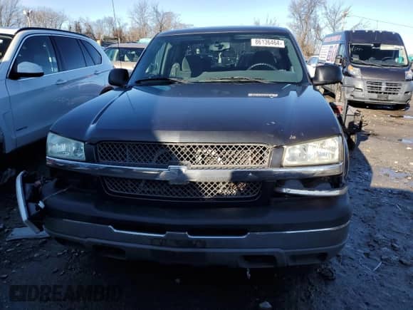 ✅ 2004 Chevrolet Silverado 2500 LS • VIN: 1GCGK29U24Z109930 • Lot: 50137625. Wystawiony na Copart z przebiegiem 309 478 mil. Bezpłatny archiwum sprzedaży aukcyjnych z USA i szczegółowy raport historii pojazdu na DreamBid. Zdjęcie 5.