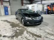 ✅ 2013 Lexus IS 350 C • VIN: JTHFE2C22D2509973 • Lot: 77476114. Wystawiony na Copart z przebiegiem 118 596 mil. Bezpłatny archiwum sprzedaży aukcyjnych z USA i szczegółowy raport historii pojazdu na DreamBid. Zdjęcie 13.