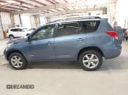 ✅ 2006 Toyota RAV4 Limited • VIN: JTMBK31V065003782 • Lot: 42511633. Wystawiony na IAAI z przebiegiem 57 951 mil. Bezpłatny archiwum sprzedaży aukcyjnych z USA i szczegółowy raport historii pojazdu na DreamBid. Zdjęcie 14.